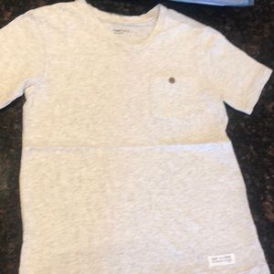 Boys gap size 8 gray tee